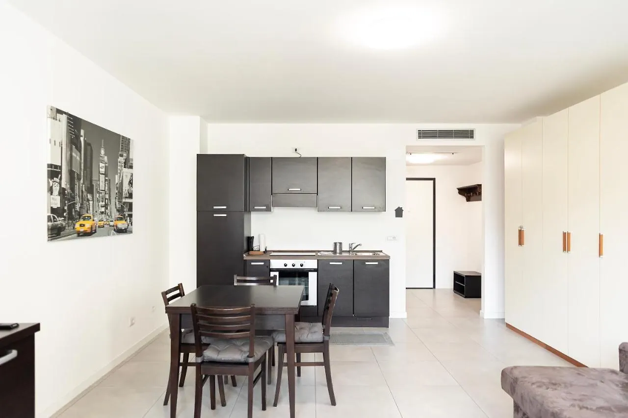 Nuovissimo Loft In Zona Navigli/Romolo Apartment Milan Italy