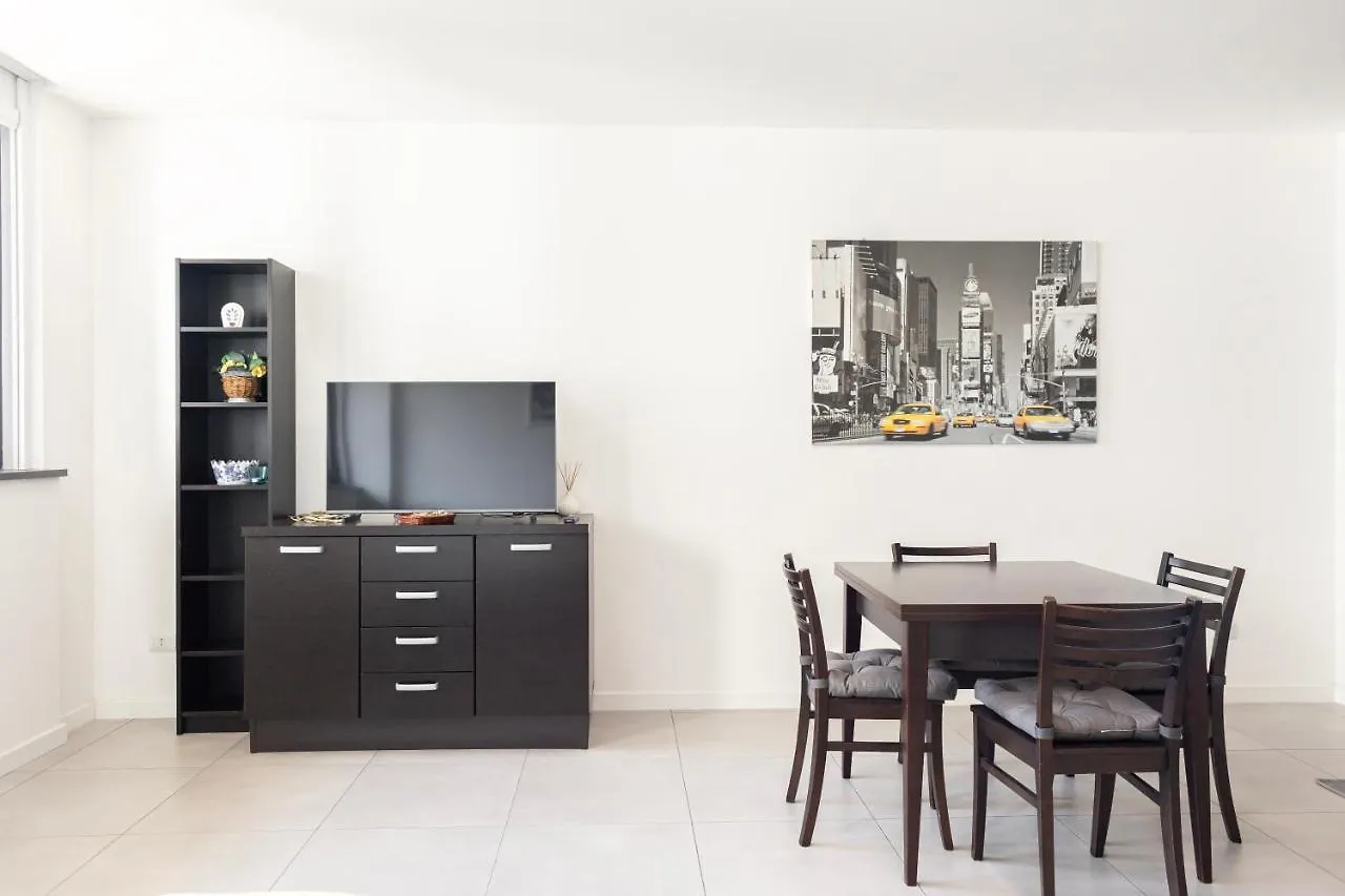 Nuovissimo Loft In Zona Navigli/Romolo Apartment Milan Italy