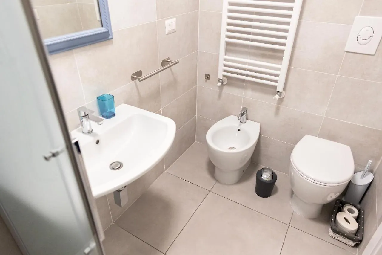 شقة Nuovissimo Loft In Zona Navigli/Romolo ميلان