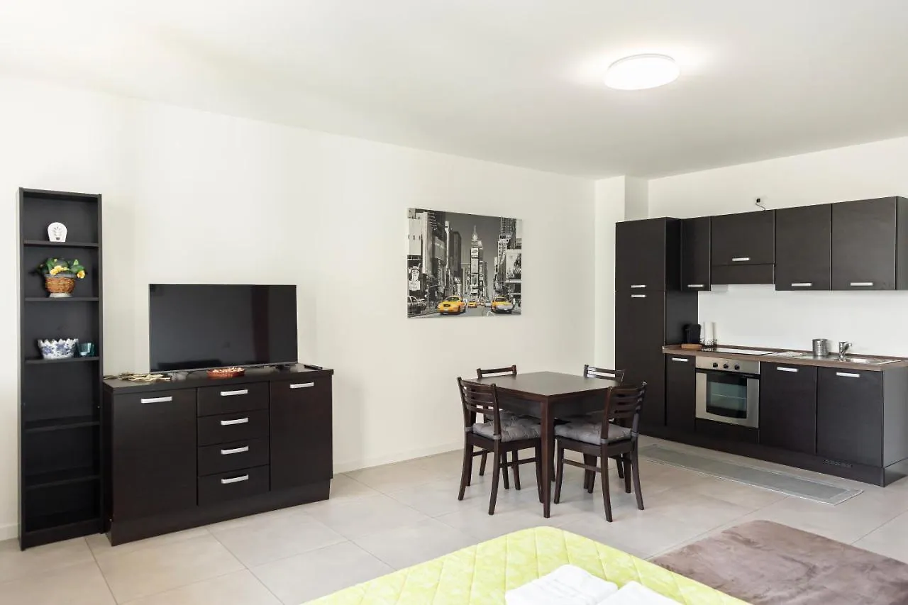 شقة Nuovissimo Loft In Zona Navigli/Romolo ميلان